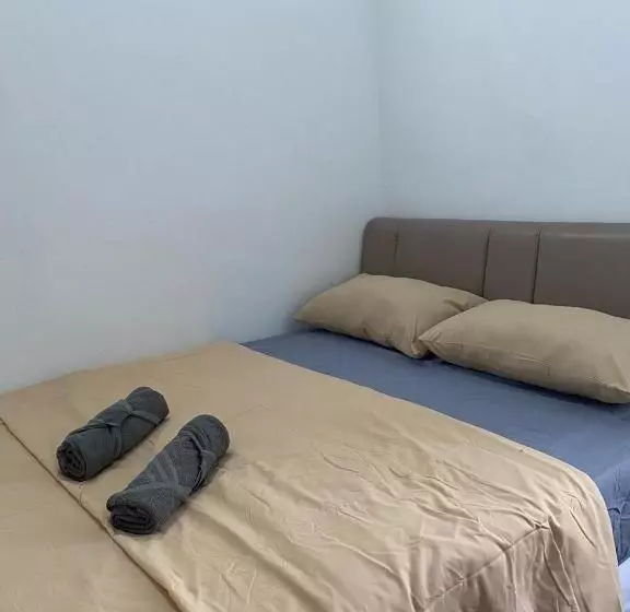 Retkeilymaja Rumahrehat