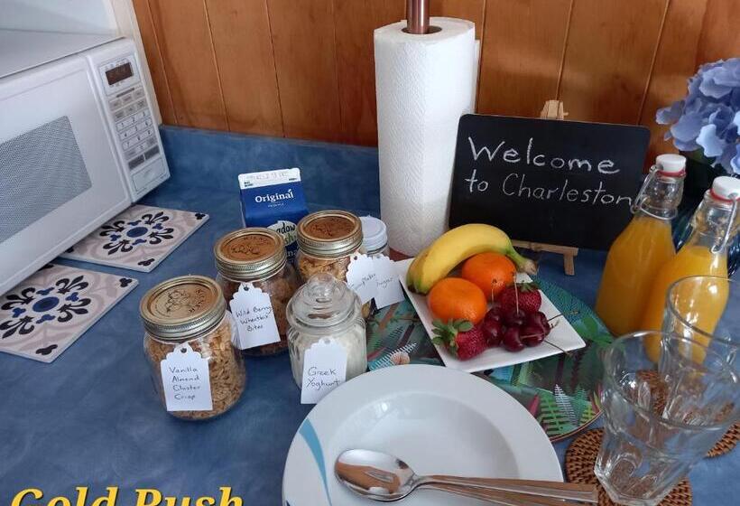 Bed and Breakfast Charleston Goldfields Accommodation