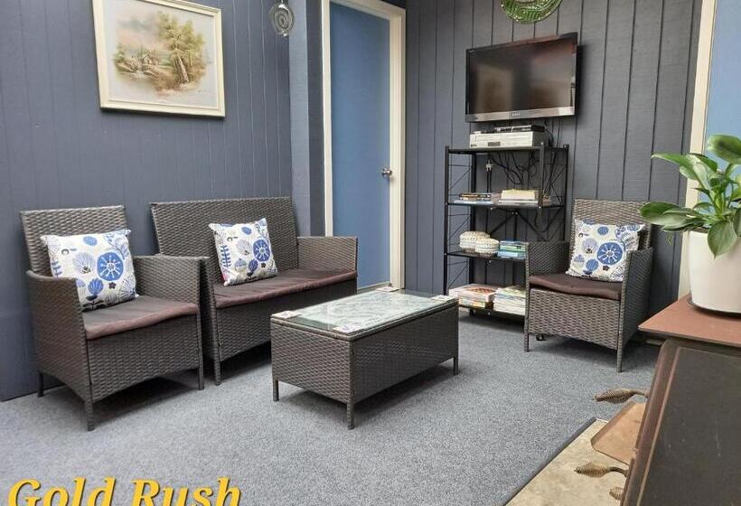 Bed and Breakfast Charleston Goldfields Accommodation