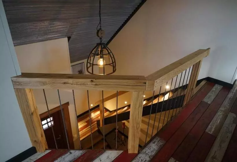 Aamiaismajoitus (B&B) N Joy