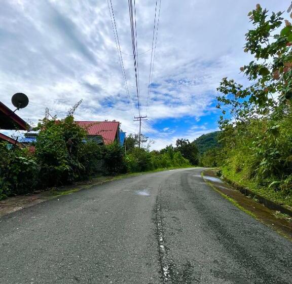 住宿加早餐  Saiheng Cabin Homestay