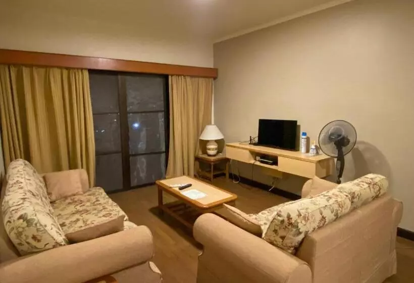 Cozy Home Copthone Resort