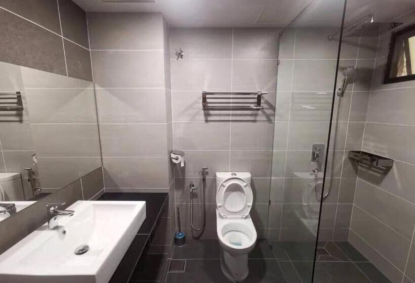 Cozy Home Copthone Resort