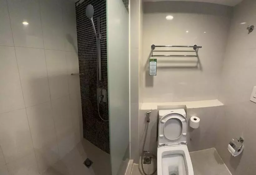 Deluxe Twin Room Ays