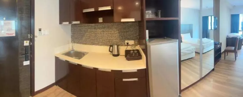 Deluxe Twin Room Ays