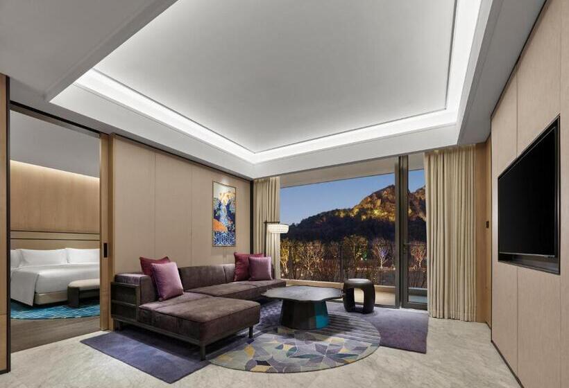 Отель Angsana Suzhou Shishan