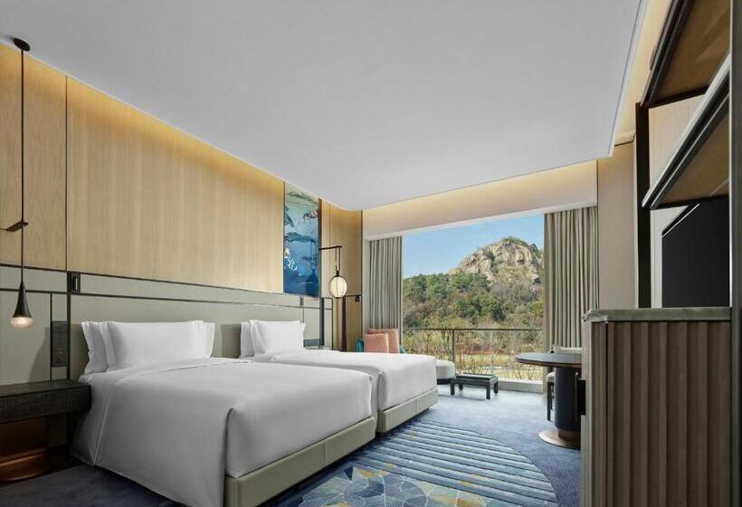 Отель Angsana Suzhou Shishan