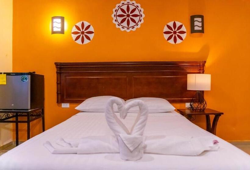 هتل Hacienda Otoch