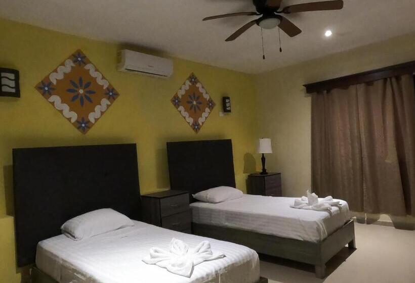 هتل Hacienda Otoch