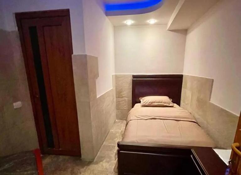 Best Hotels And Apartments