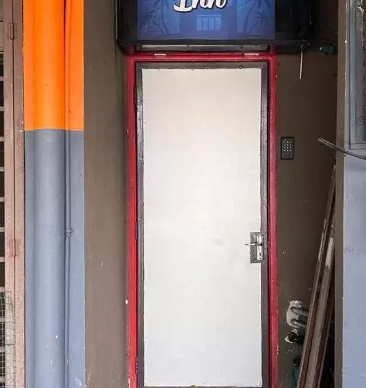 Hotelli Oyo 90866 Rakyat Inn