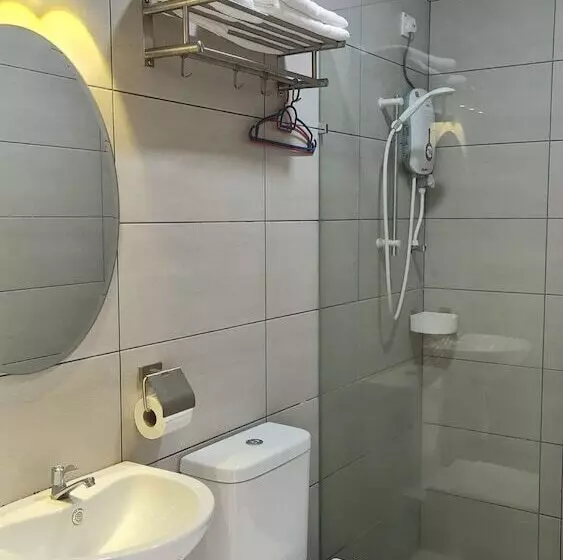 Hotelli Oyo 90866 Rakyat Inn