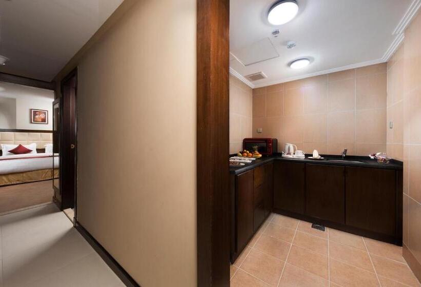 Hotel Razana Al Rawadha