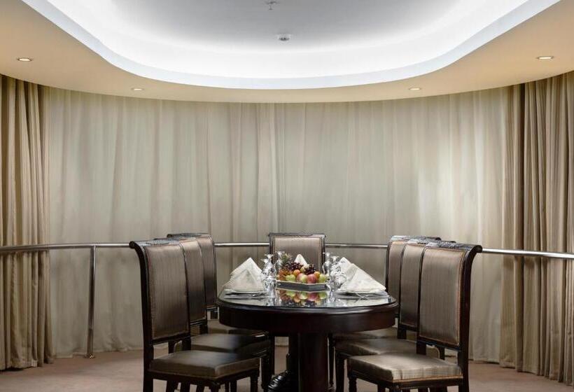 Hotel Razana Al Rawadha