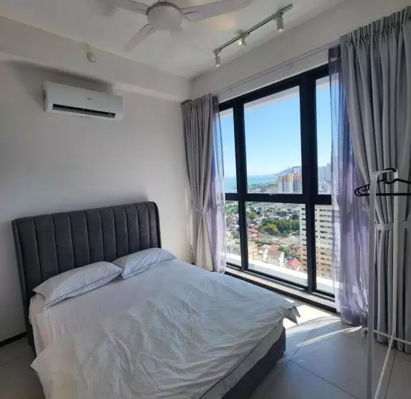 ホテル Urban Suite George Town