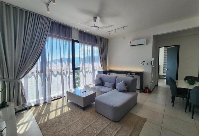 酒店 Urban Suite George Town