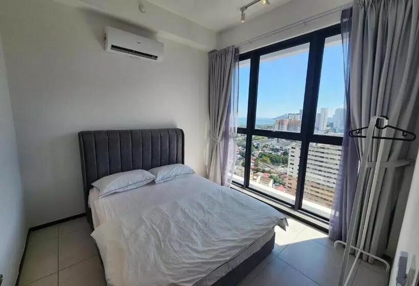 ホテル Urban Suite George Town