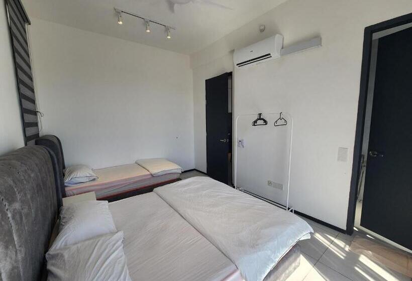 酒店 Urban Suite George Town