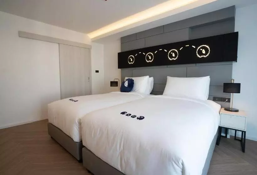 Kokotel Chiang Rai Airport Suites