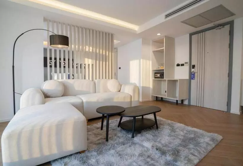 Kokotel Chiang Rai Airport Suites