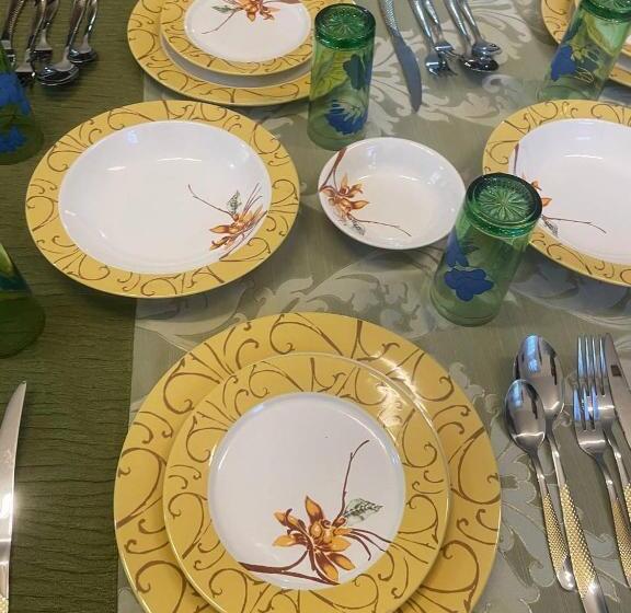 Majatalo 4r4b With Pool   D Klate Artstay   Inap Seni Klate