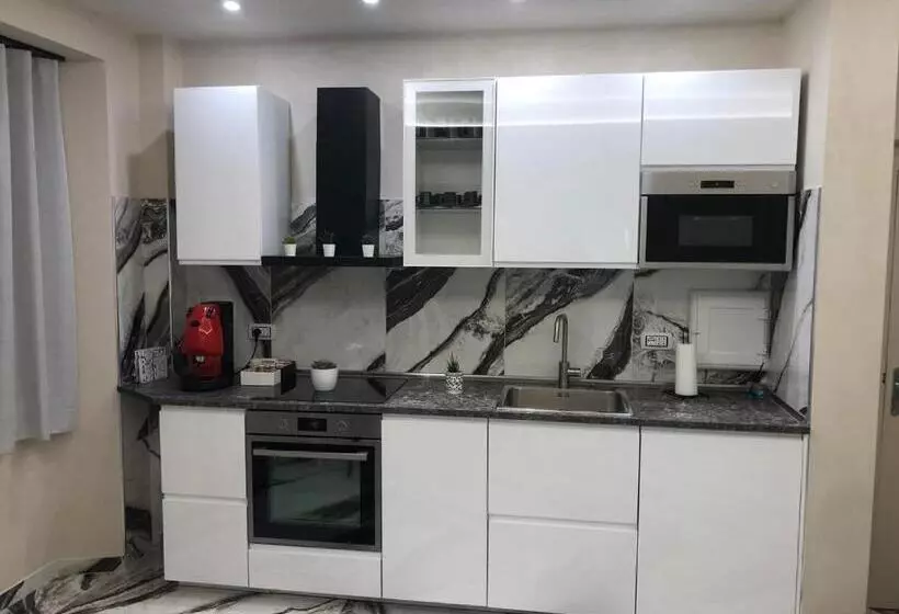 ペンション Tom Luxury Home