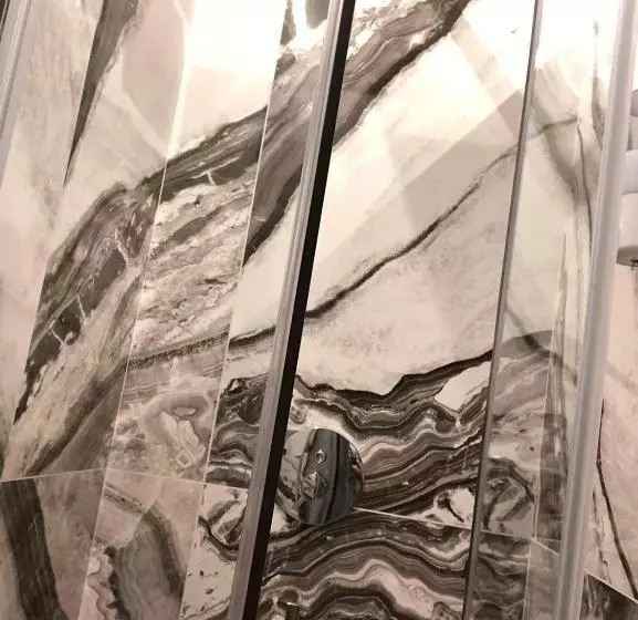 ペンション Tom Luxury Home