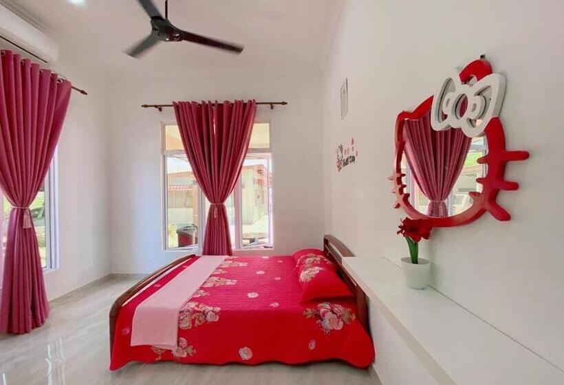 بنسيون Roomstay Hellokitty House
