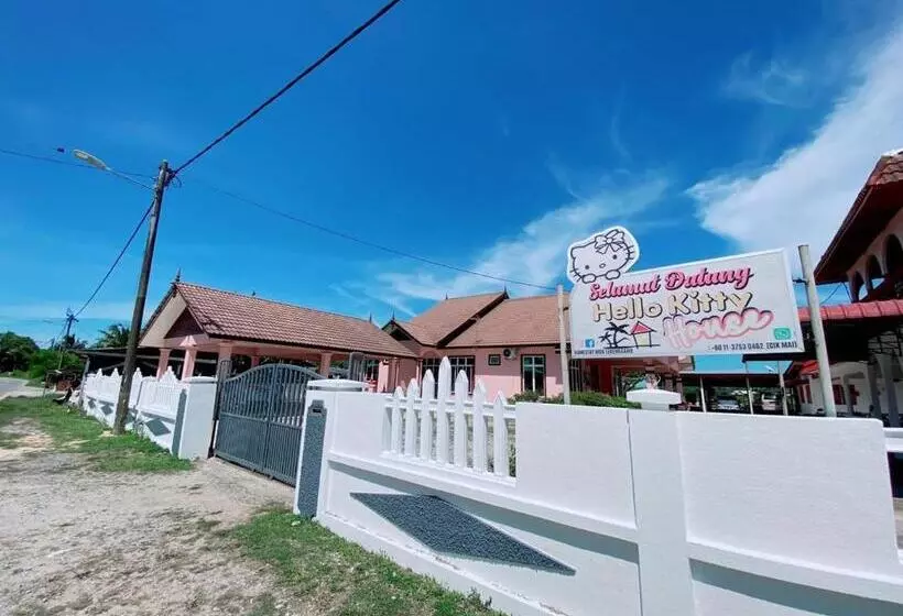 Majatalo Roomstay Hellokitty House