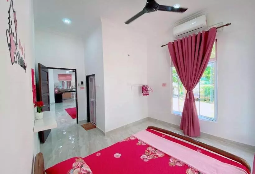 Majatalo Roomstay Hellokitty House