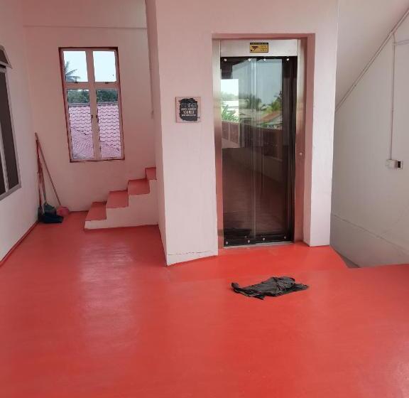 פנסיון Villa Hajah Rugayah