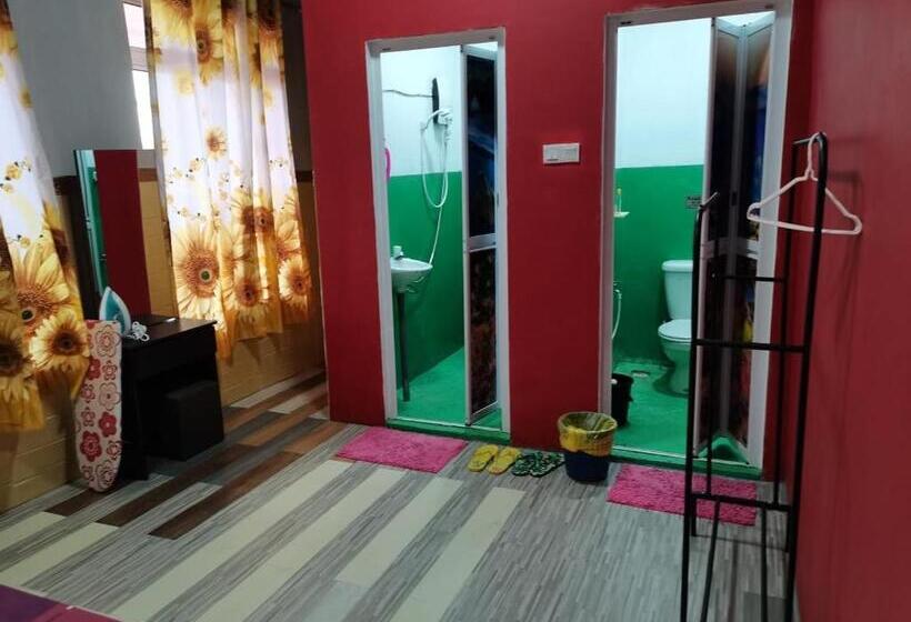 פנסיון Villa Hajah Rugayah