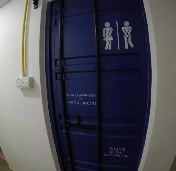 Retkeilymaja Coco Guesthouse Kemaman