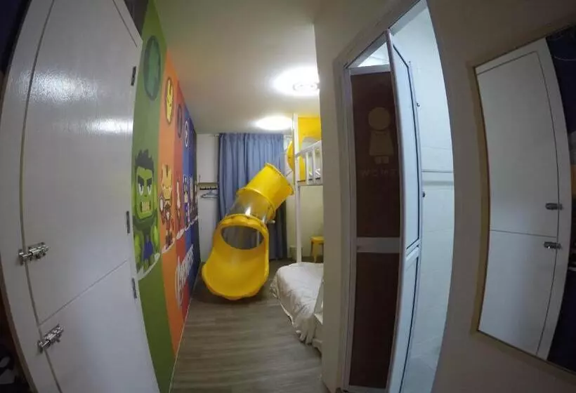 Retkeilymaja Coco Guesthouse Kemaman