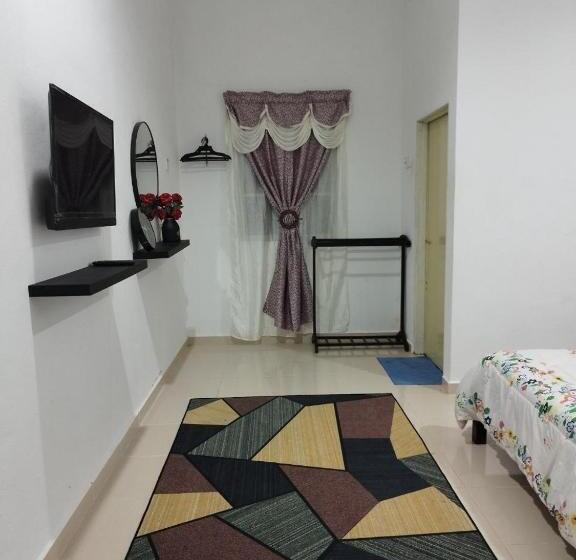 הוסטל Dahliya Roomstay Langkawi