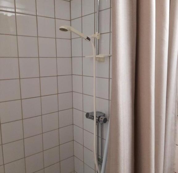 הוסטל Kalix Riverside Inn