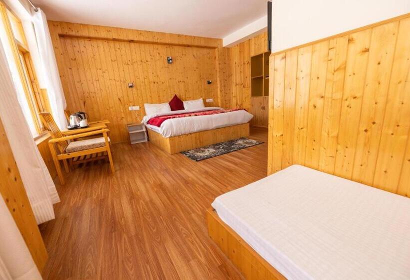 Hotel Adventure Valley