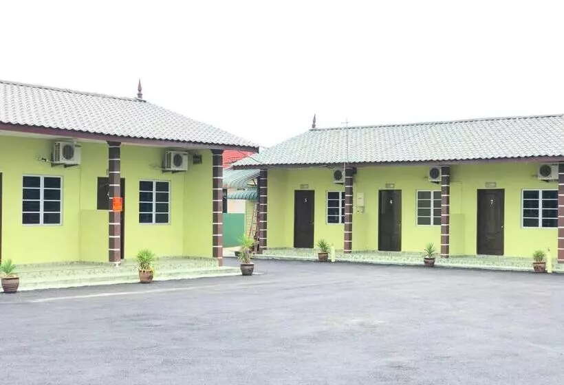 Hotelli Chalet Sri Damai