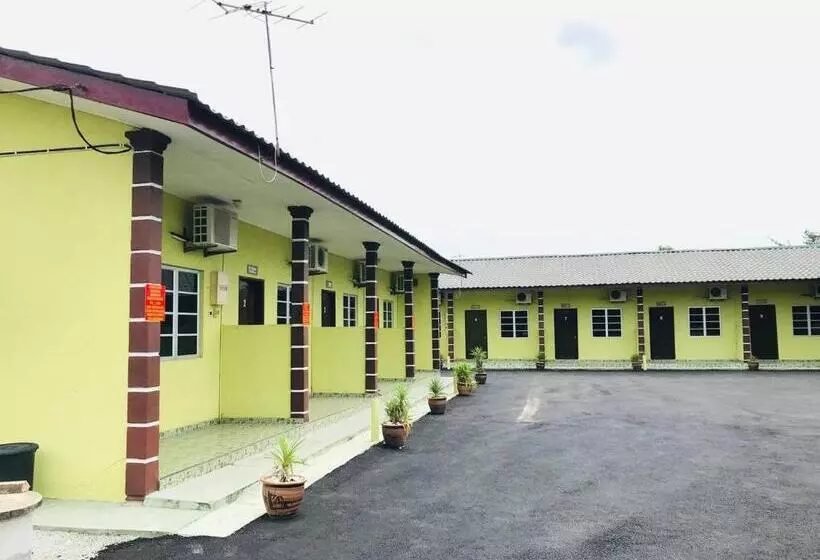 Hotelli Chalet Sri Damai