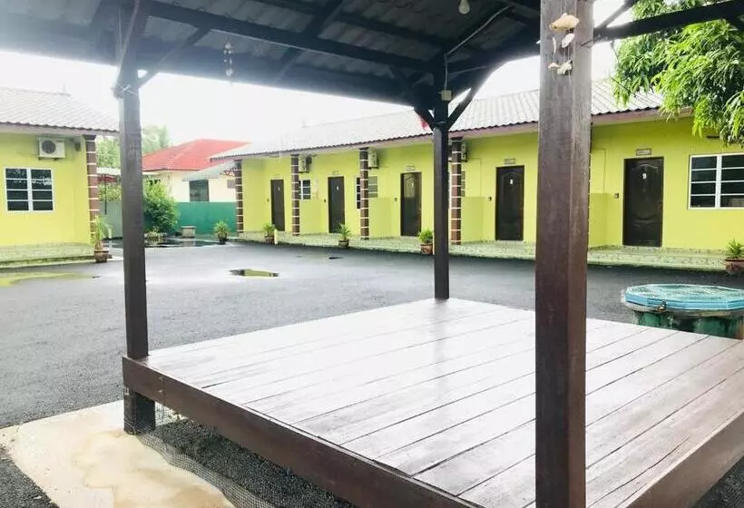 Hotelli Chalet Sri Damai