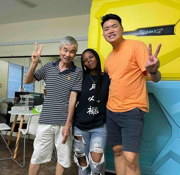 캡슐 호텔 Pelangi Capsule Hostel