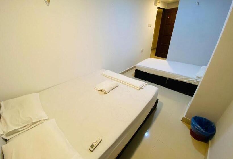 هتل Ras International