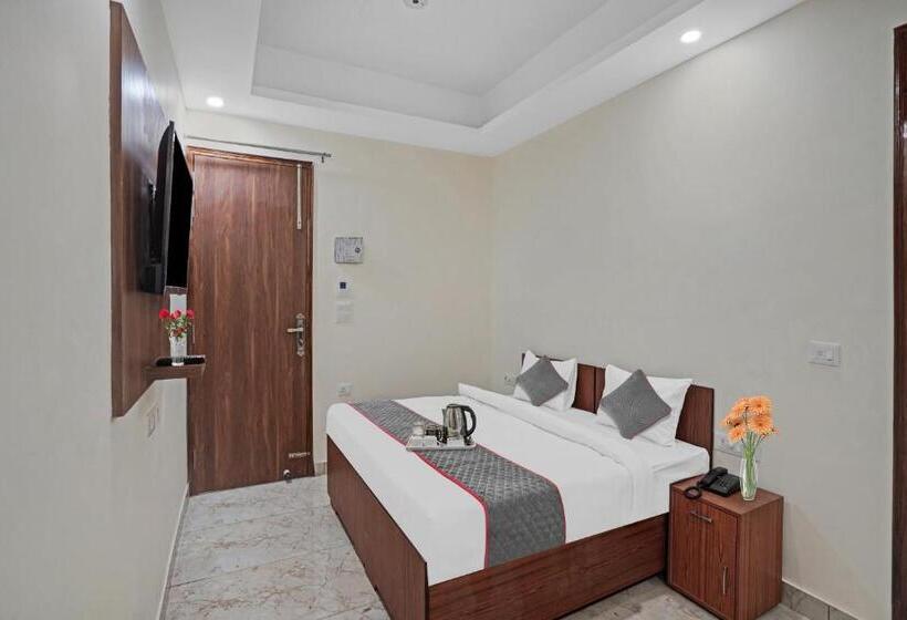 ホテル Townhouse Anvi Inn