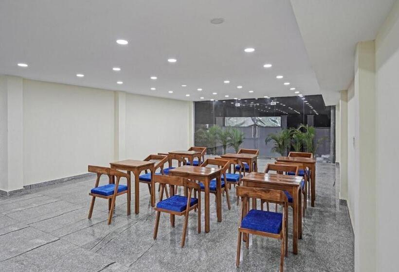 ホテル Townhouse Anvi Inn