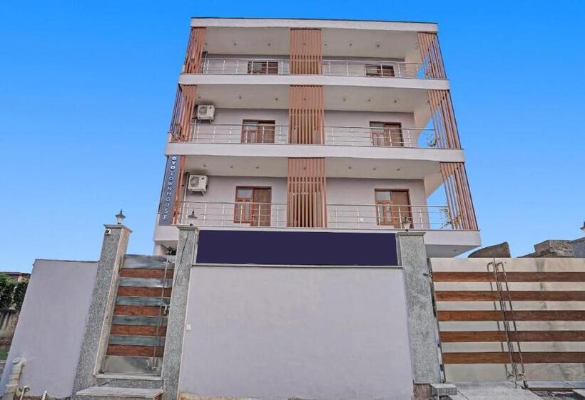 ホテル Townhouse Anvi Inn