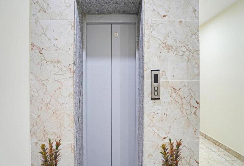 ホテル Townhouse Anvi Inn