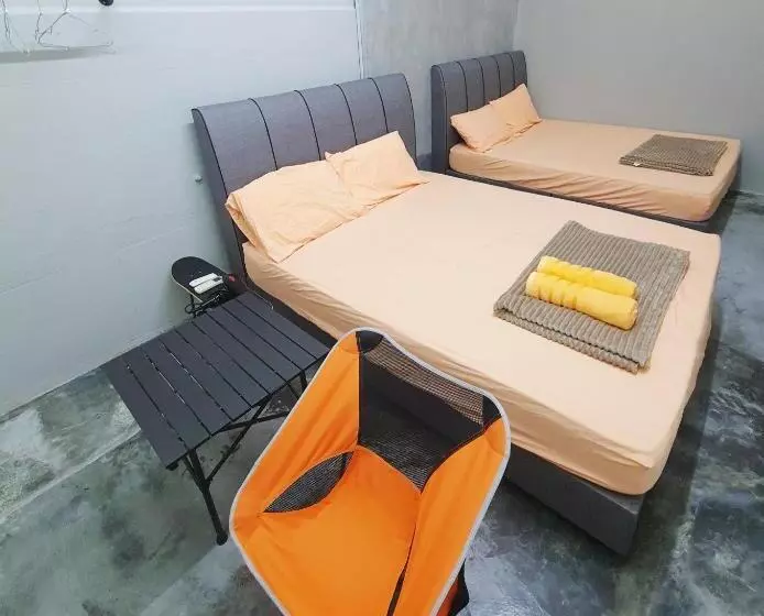 Majatalo Lot 85 Seremban Town New Cozy Homestay Lobak