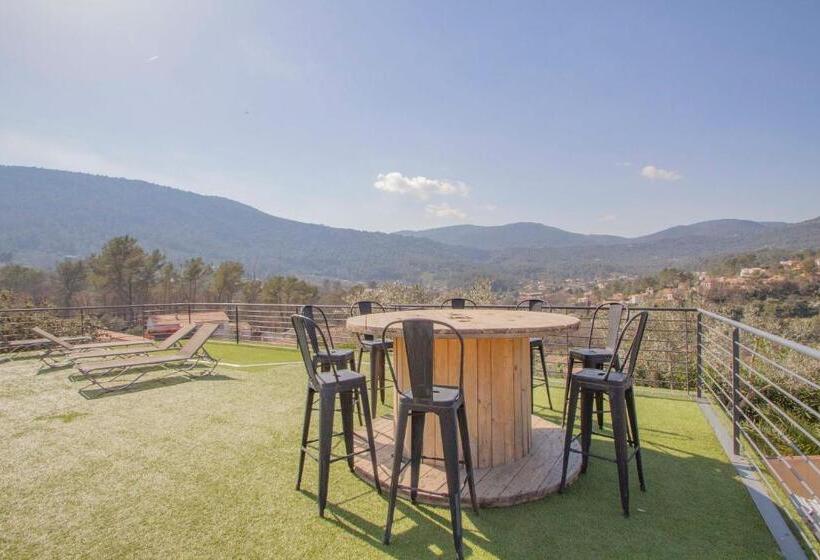 ペンション Romantique Cabane Perchée Avec Spa Vue Panoramique Le Mas Des Faraches Avec Sa Table D Hôte