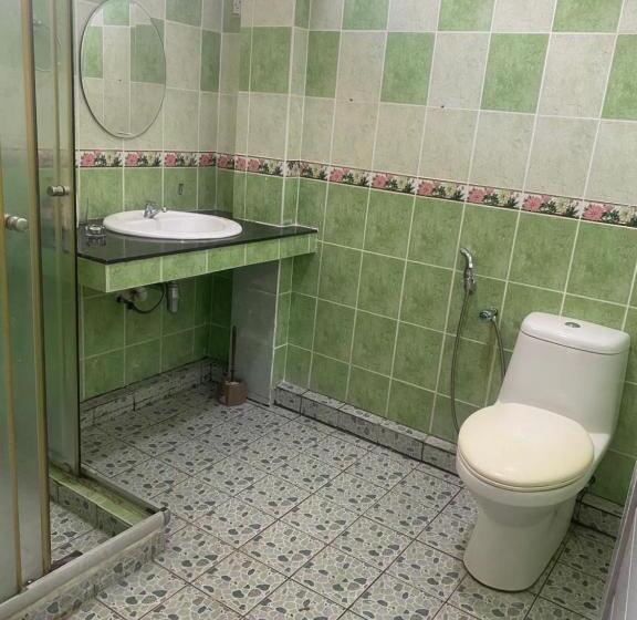 Pensjonat Mawar Homestay Kuching