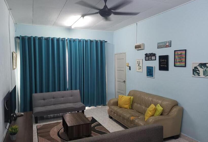 بنسيون Nasya Homestay Bandar Enstek